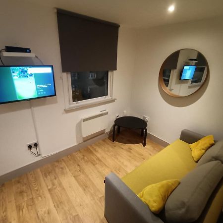 Lovely 1 Bedroom Apartment In 런던 외부 사진